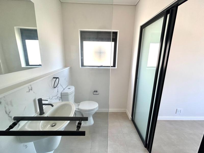 To Let 1 Bedroom Property for Rent in The Huntsman Western Cape